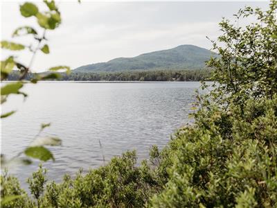 Rare chalet au lac Stukely Eastman