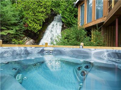 CHU-35 (A charming little waterfall to go with the spa)