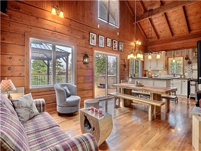 * PASSION CHALETS * | CHALET ST-GAB | RUSTIC CHIC - SPA - LAKE & BOATS - BABYFOOT - FIREPLACES