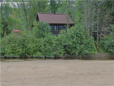 Chalet sur la Rivire Rouge - Mont-Tremblant