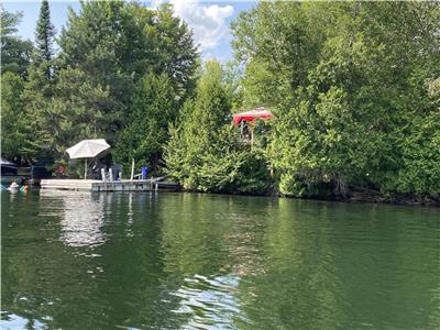 Lake front cottage