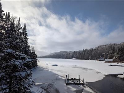 Chalet Melancy - Bord du lac Manitou/SPA/SKI/Montagne/Mt-Blanc/MT-Tremblant