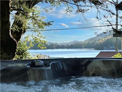 Melancy Cottage - Lakefront Manitou/SPA/SKI Hills/Mont-Blanc/Mont-Tremblant
