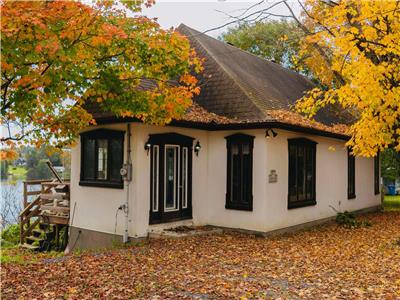 Chez Grand-Mre, chalet 4 saisons au bord du lac Blisle - une nuit ou plus - 319830