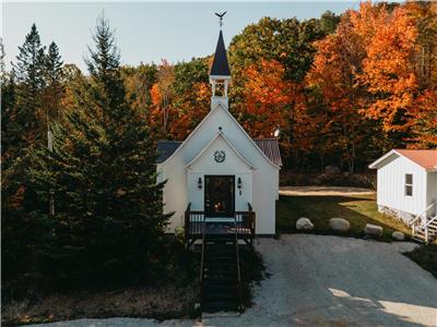 * PASSION CHALETS * | LA CHAPELLE - SAUNA & SPA | BILLARD - ACCS  L'EAU - FOYERS - INSOLITE