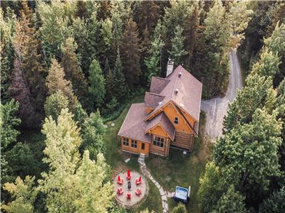 Chalet Authentik 42 | Spa, Lake, Indoor and outdoor pools (Fiddler Lake resort)