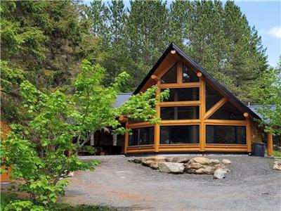 Chalet en bois rond Le D'JIBOU