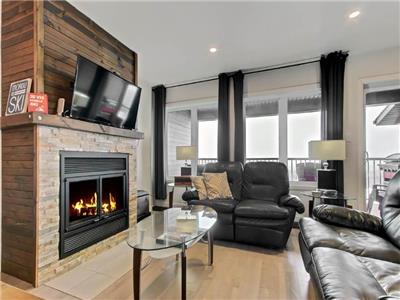 THE CYCLIST SKIER - Townhouse near Mont-Sainte-Anne, furnished and all included, 3BEDR, 2BATHR.