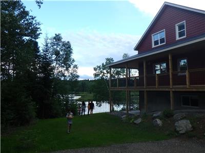 Chalet Cul-de-Sac-sur-le-Lac, Saint-Philémon