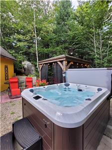Edelweiss Cottage-Hot tub-Internet -wood stove