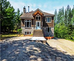 THE BOREAL PRESTIGE - LUXURIOUS RECREATIONAL COTTAGE (16 PERS)